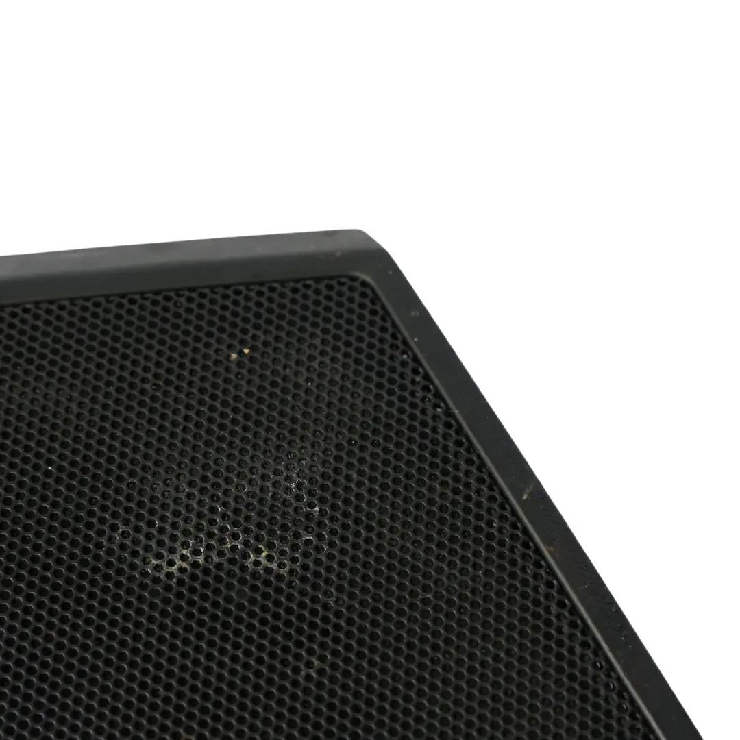 Front Dashboard Speaker Cover Trim Right O/S to Porsche Cayenne Turbo 9PA with Part number 7L5035794 Porsche Cayenne Turbo 9PA Front Dashboard Speaker Cover Trim Right O/S - SKU 7L5035794 - Part number 7L5035794