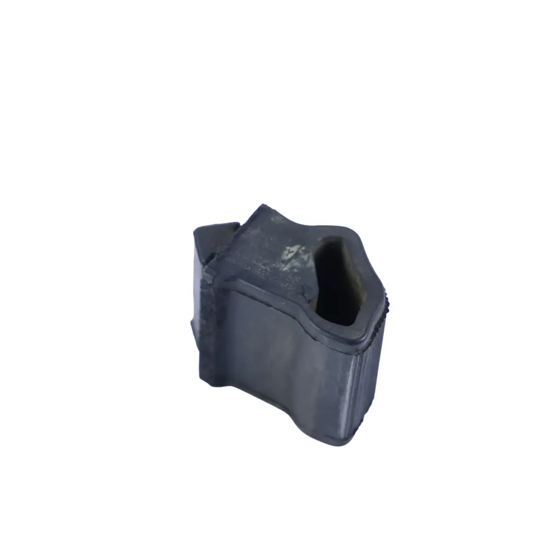 Pannello Ala Anteriore Tappo Gomma Stop per Porsche Cayenne 955 9PA con numero di parte 7L5823493 Porsche Cayenne 955 9PA Pannello Ala Anteriore Tappo Gomma Stop - SKU 7L5823493 - Numero di parte 7L5823493