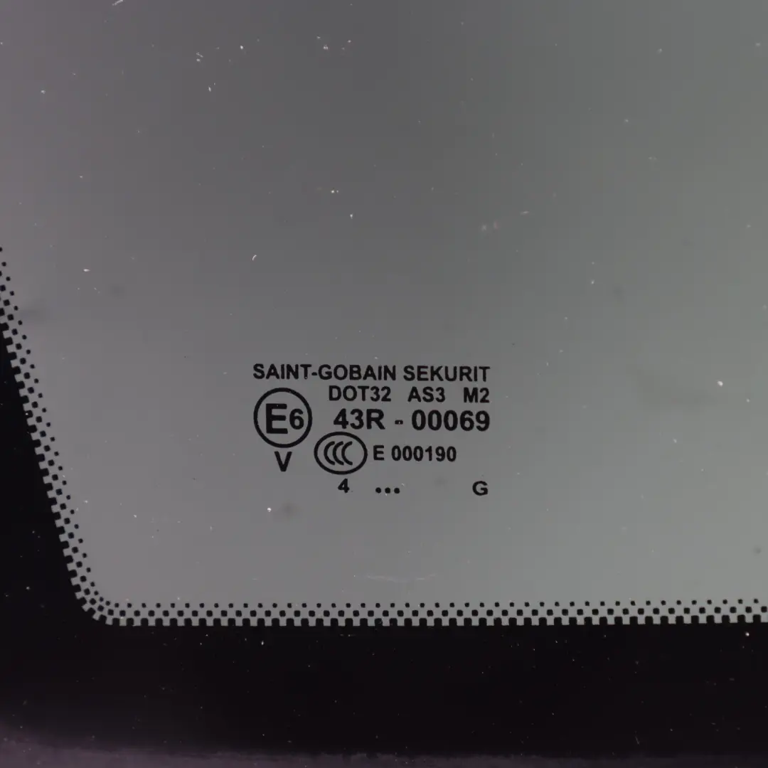 Porsche Cayenne 9PA 955 Quarter Window Rear Left N/S - SKU 7L5845297-1 - Part number 7L5845297