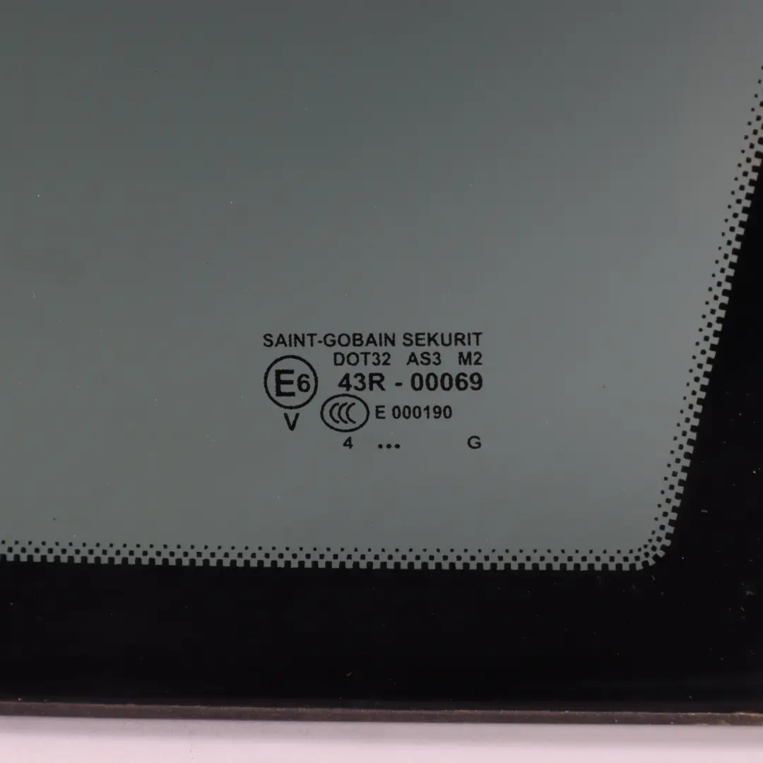 Porsche Cayenne 9PA 955 Quarter Window Rear Right O/S - SKU 7L5845298-1 - Part number 7L5845298