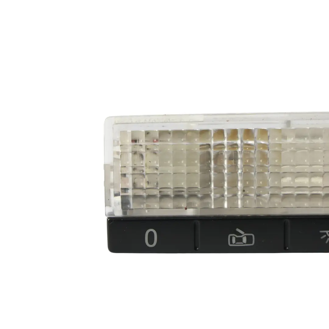 Lampe Lecture Pavillon Intérieure Arrière Gauche pour Porsche Cayenne 9PA à propos du numéro de pièce 7L5947291 Porsche Cayenne 9PA Lampe Lecture Pavillon Intérieure Arrière Gauche - SKU 7L5947291 - Numéro de pièce 7L5947291