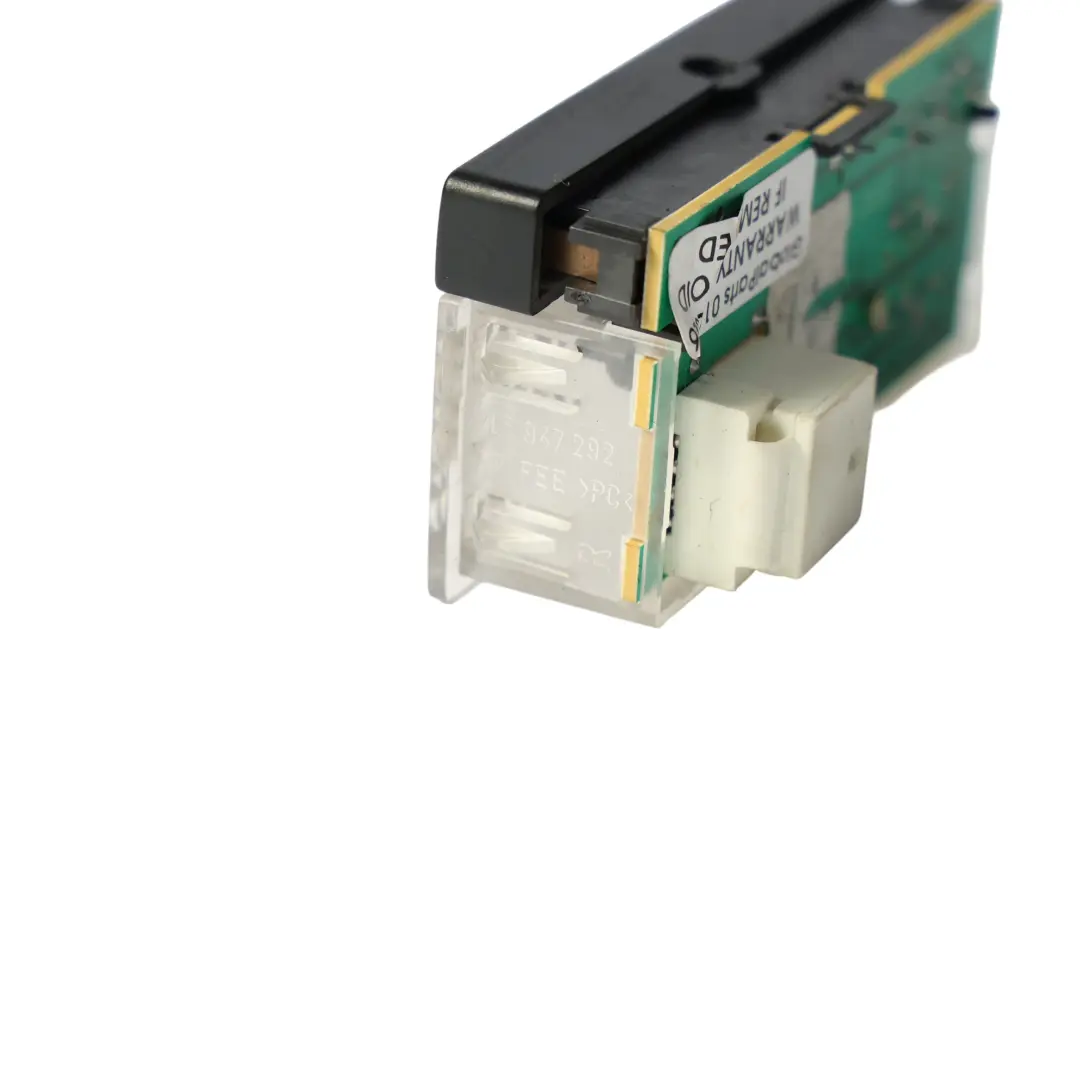 Porsche Cayenne 9PA Lampe Lecture Pavillon Intérieure Arrière Droite - SKU 7L5947292 - Numéro de pièce 7L5947292