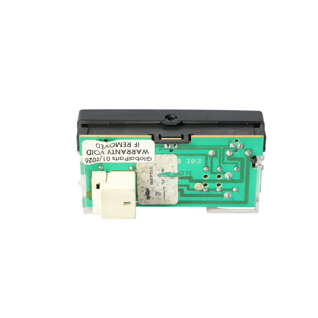 Luz Lectura Interior Techo Trasera Derecha para Porsche Cayenne 9PA con número de pieza 7L5947292 Porsche Cayenne 9PA Luz Lectura Interior Techo Trasera Derecha - SKU 7L5947292 - Número de pieza 7L5947292