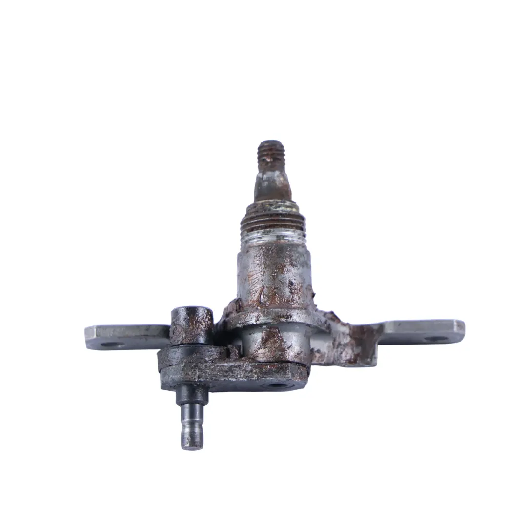 Porsche Cayenne 955 Rear Wiper Arm Mount Bracket Holder - SKU 7L5955215B - Part number 7L5955215B