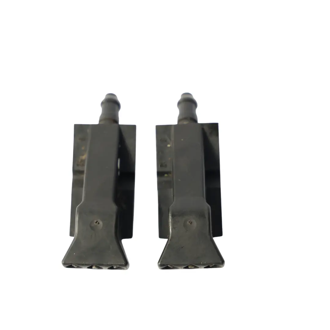 Scheiben Waschanlage Düsensatz Links Rechts für VW Transporter T5 mit Teilenummer 7L5955984A VW Transporter T5 Scheiben Waschanlage Düsensatz Links Rechts - SKU 7L5955984A - Teilenummer 7L5955984A