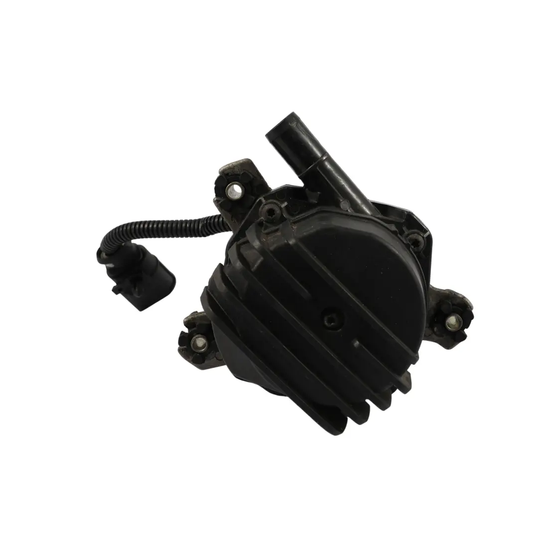 Pompe Air Secondaire Cylindres 1-4 Essence 4,5 L pour Porsche Cayenne 9PA à propos du numéro de pièce 7L5959253B Porsche Cayenne 9PA Pompe Air Secondaire Cylindres 1-4 Essence 4,5 L - SKU 7L5959253B - Numéro de pièce 7L5959253B