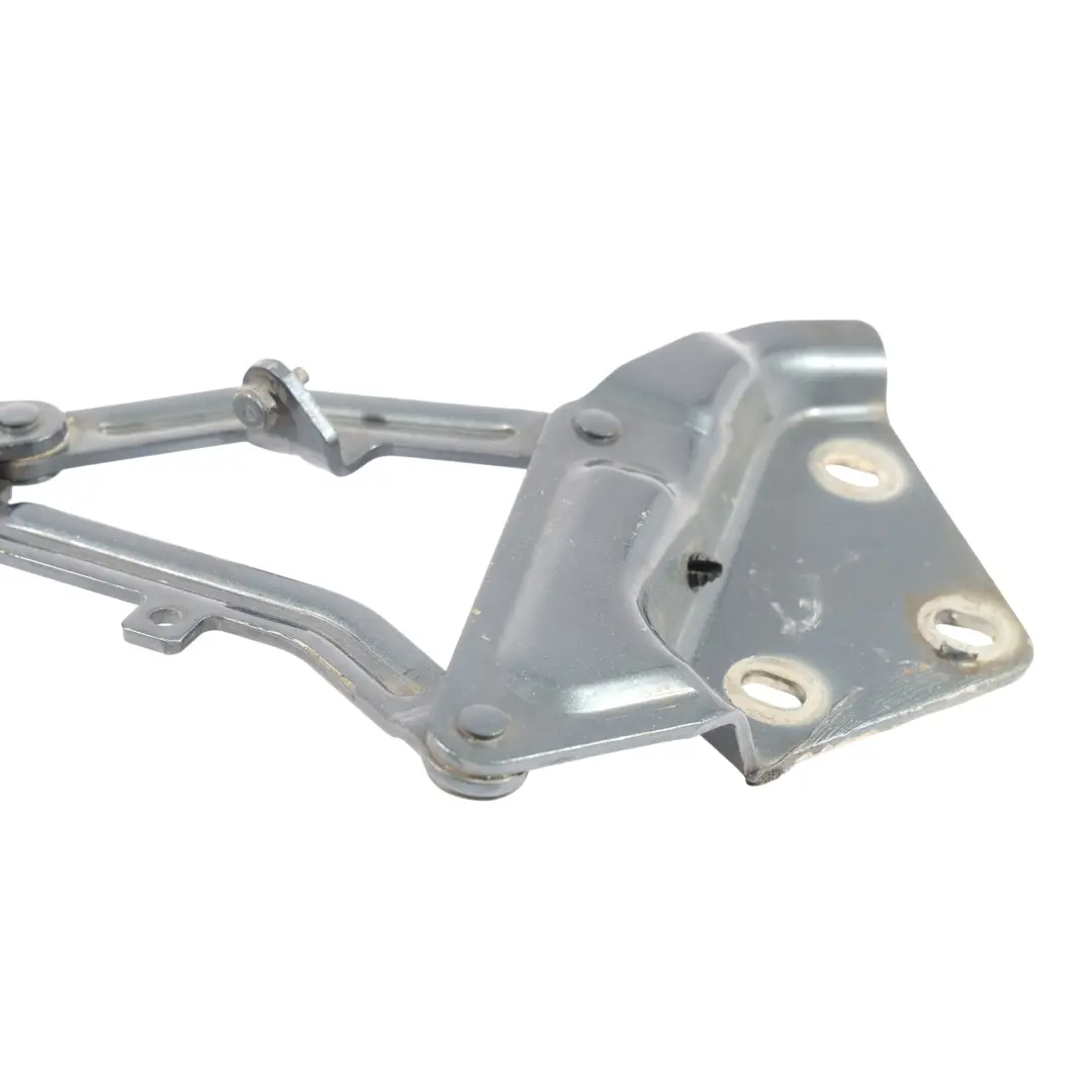 VW Touareg 7L Charnière Capot Avant Droite Gris Tout Terrain - D7U - SKU 7L6823302-OFF - Numéro de pièce 7L6823302