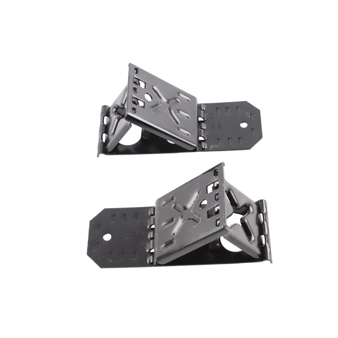 7P Tool Kit Bag Tyre Jack to Volkswagen Touareg with Part number 7N0601703 Volkswagen Touareg 7P Tool Kit Bag Tyre Jack - SKU 7N0601703 - Part number 7N0601703