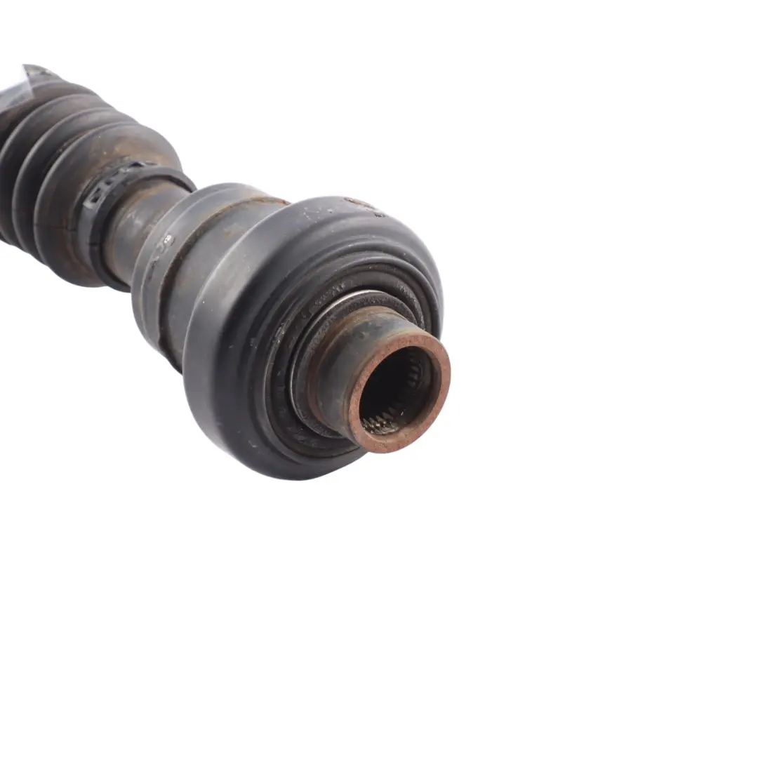 7P Kardanwelle Vorne 3.0 TDI für Porsche Cayenne 92A VW Touareg mit Teilenummer 7P0521101K Porsche Cayenne 92A VW Touareg 7P Kardanwelle Vorne 3.0 TDI - SKU 7P0521101K - Teilenummer 7P0521101K