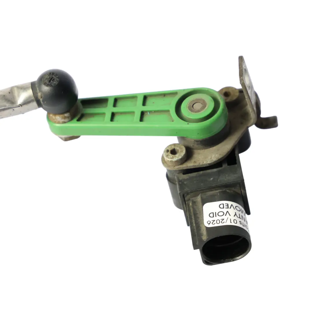 Sensore Livello Controllo Fari Sinistro per Porsche Cayenne 92A con numero di parte 7P0616213 Porsche Cayenne 92A Sensore Livello Controllo Fari Sinistro - SKU 7P0616213 - Numero di parte 7P0616213