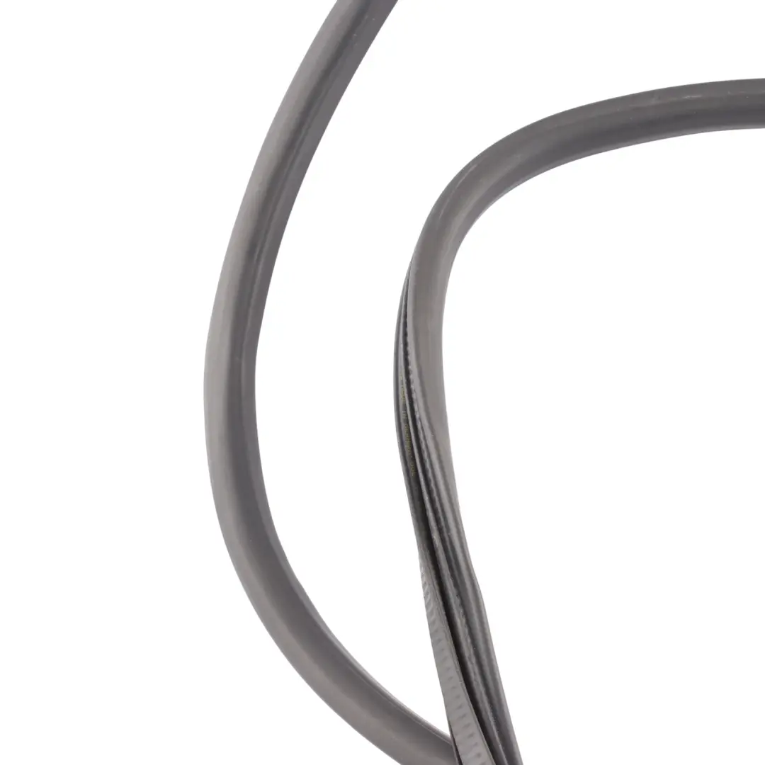 Volkswagen Touareg 7P Goma Junta Puerta Delantera Izquierda Derecha - SKU 7P0867365F - Número de pieza 7P0867365F