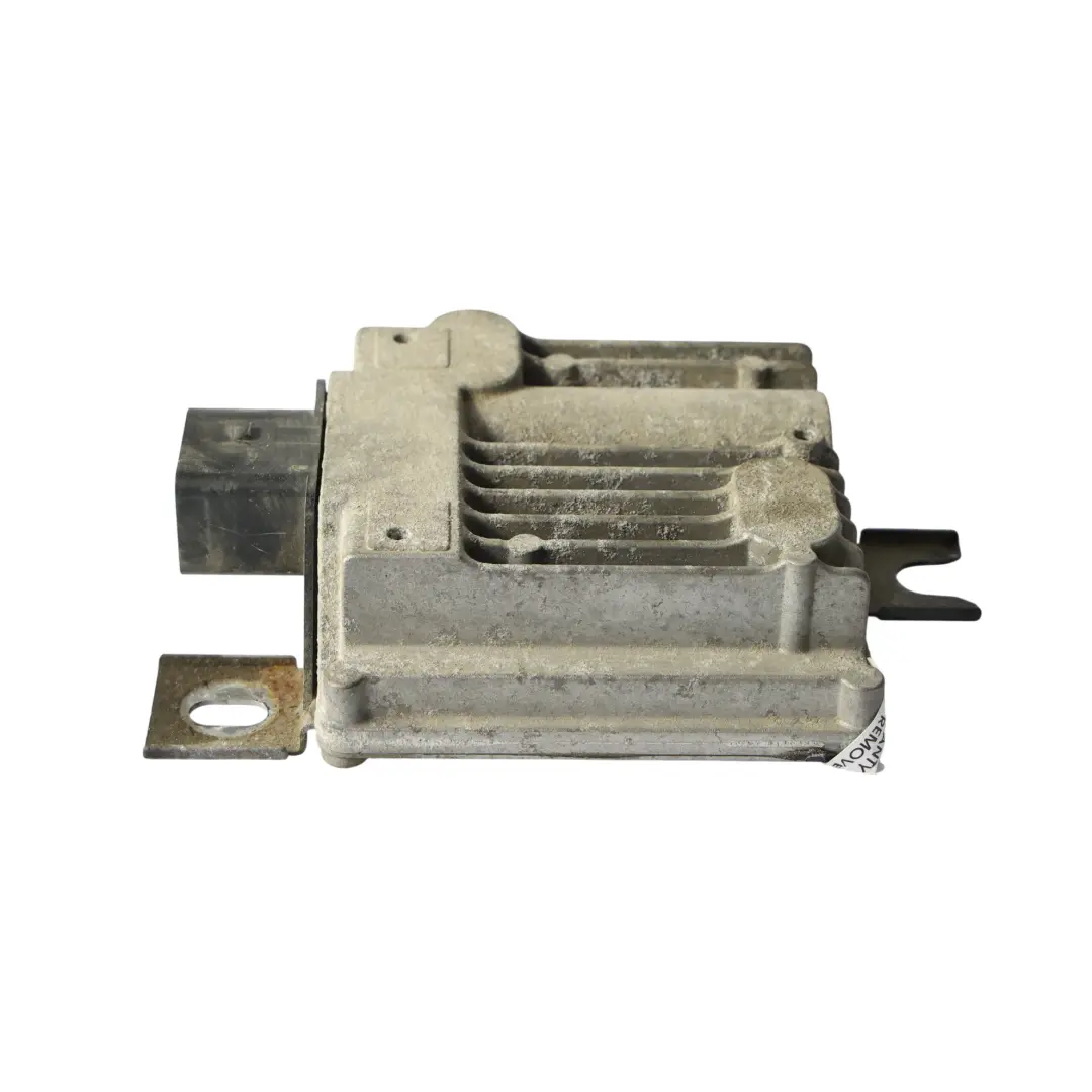 VW Volkswagen Touareg 7P Fuel Pump Tank Control Unit Module 3.0 TDI - SKU 7P0906093B - Part number 7P0906093B