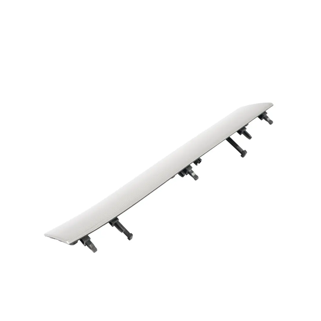 Volkswagen Touareg 7P Cache Garniture Tableau Bord Passager Gauche - SKU 7P2858418C - Numéro de pièce 7P2858418C