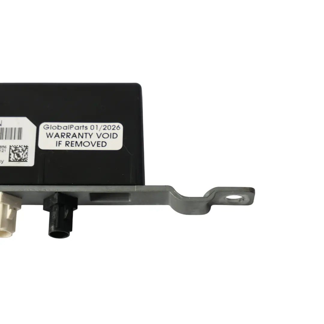 Module Amplificateur D'Antenne Arrière Droite pour Porsche Cayenne 92A à propos du numéro de pièce 7P5035225N Porsche Cayenne 92A Module Amplificateur D'Antenne Arrière Droite - SKU 7P5035225N - Numéro de pièce 7P5035225N