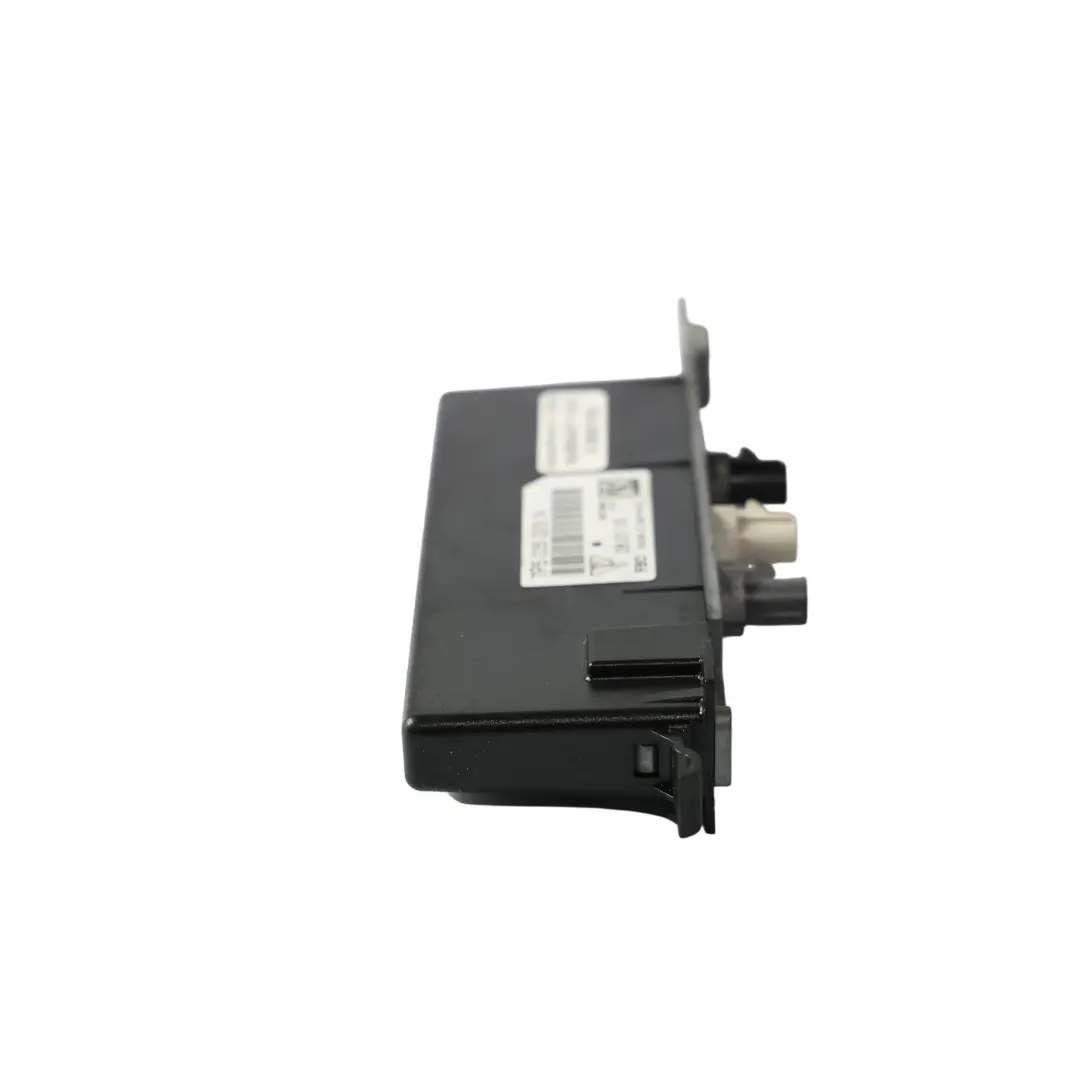 Module Amplificateur D'Antenne Arrière Droite pour Porsche Cayenne 92A à propos du numéro de pièce 7P5035225N Porsche Cayenne 92A Module Amplificateur D'Antenne Arrière Droite - SKU 7P5035225N - Numéro de pièce 7P5035225N