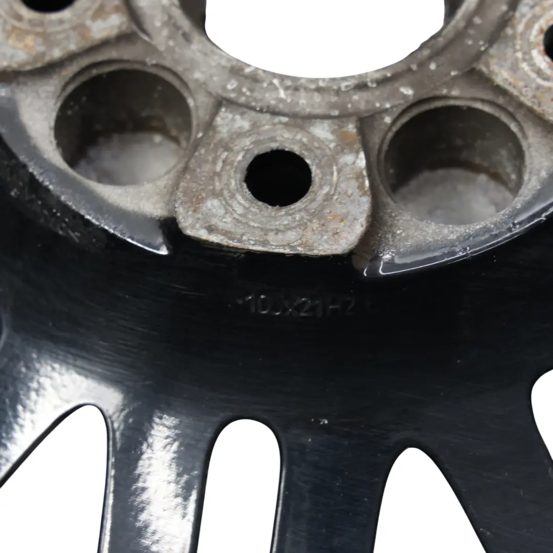 Leichtmetallfelge 21" 10J ET:50 für Porsche Cayenne 92A mit Teilenummer 7P5601025AE Porsche Cayenne 92A Leichtmetallfelge 21" 10J ET:50 - SKU 7P5601025AE-2 - Teilenummer 7P5601025AE