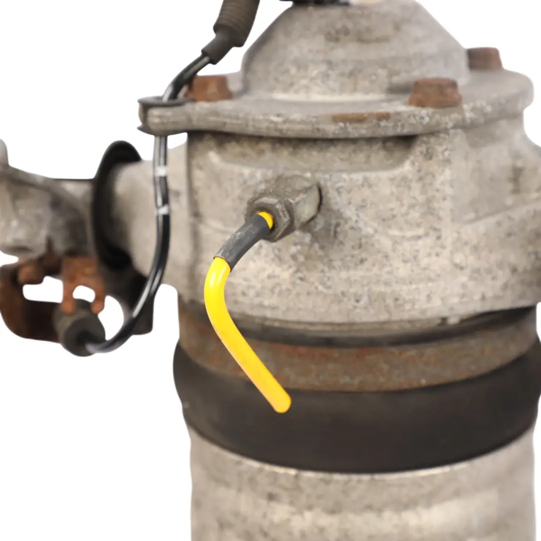 Suspension Shock Absorber Right O/S to Porsche Cayenne 92A Rear Air with Part number 7P5616020AP Porsche Cayenne 92A Rear Air Suspension Shock Absorber Right O/S - SKU 7P5616020AP - Part number 7P5616020AP