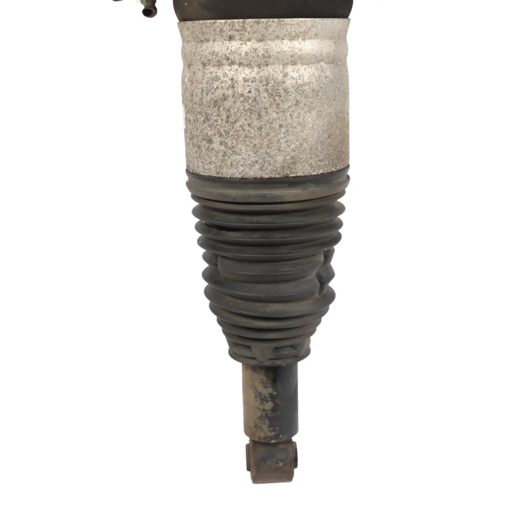 Suspension Shock Absorber Right O/S to Porsche Cayenne 92A Rear Air with Part number 7P5616020AP Porsche Cayenne 92A Rear Air Suspension Shock Absorber Right O/S - SKU 7P5616020AP - Part number 7P5616020AP
