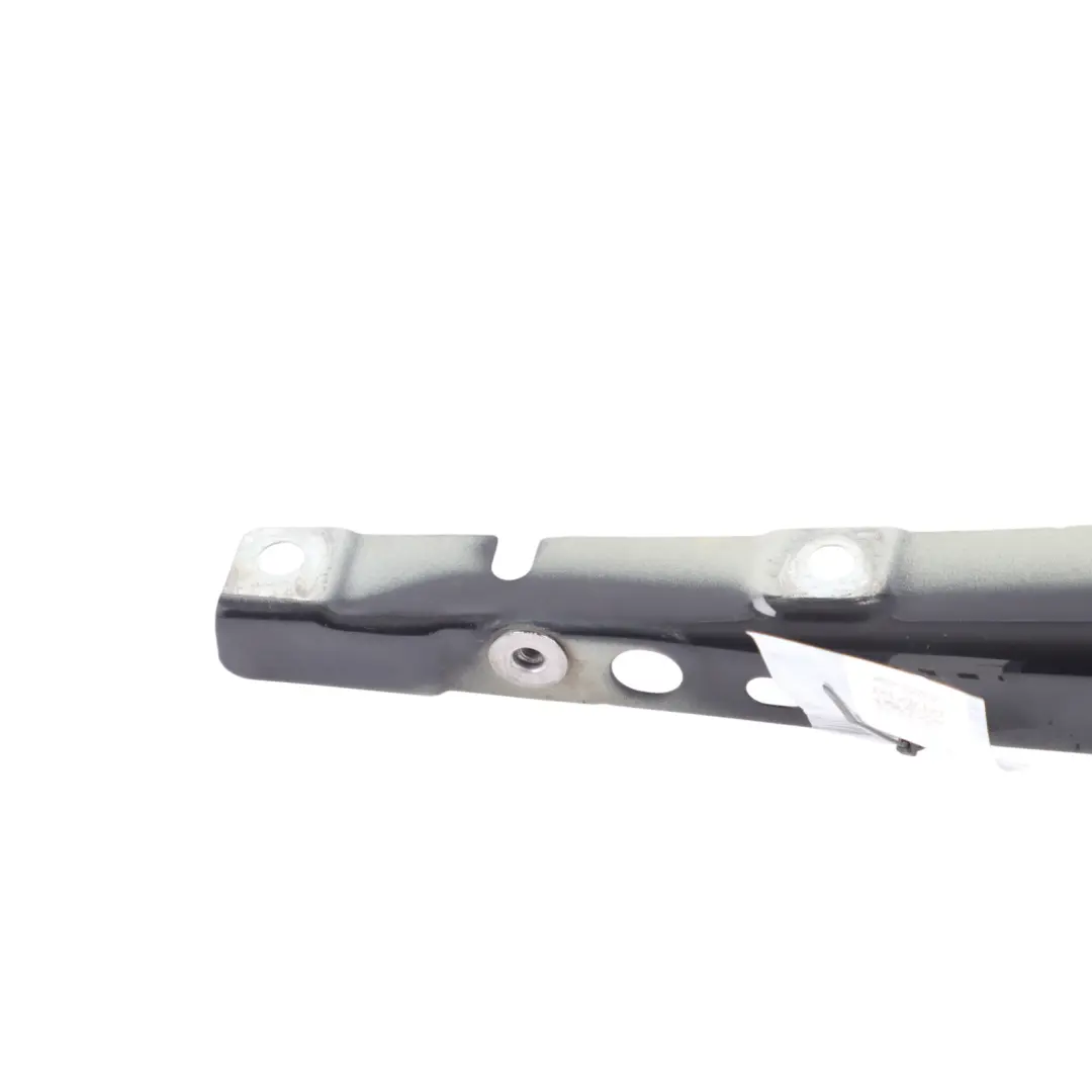 Porsche Cayenne 92A Wing Guide Bracket Front Right O/S Jet Black-C9X - SKU 7P5806520-JBL - Part number 7P5806520