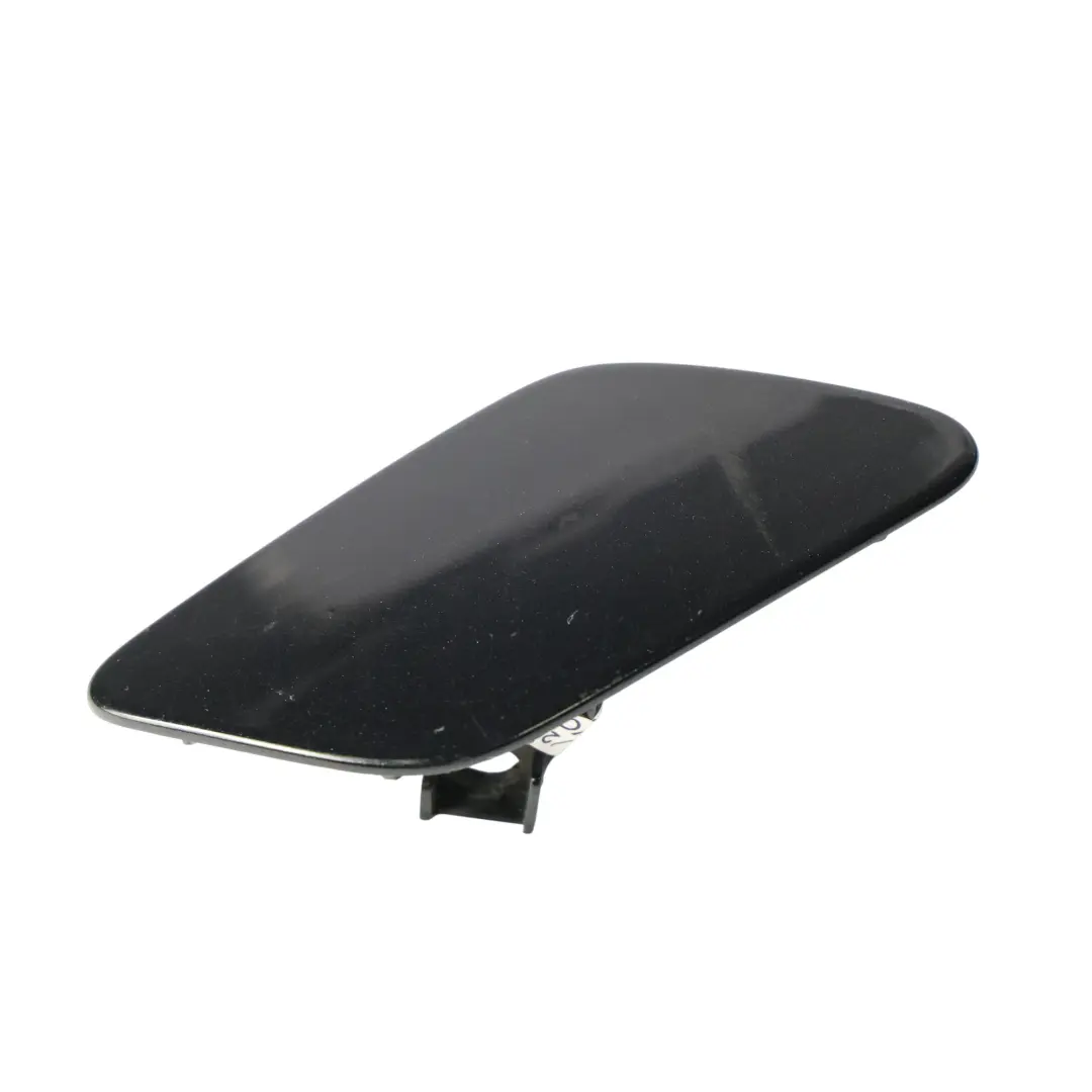 Copertura Ugello Lavafari Destro Jet Black - C9X per Porsche Cayenne 92A con numero di parte 7P5807334B Porsche Cayenne 92A Copertura Ugello Lavafari Destro Jet Black - C9X - SKU 7P5807334B-JBL - Numero di parte 7P5807334B