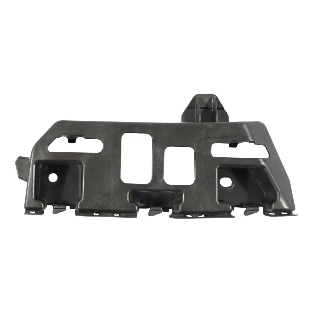 Supporto Guida Paraurti Posteriore Sinistro per Porsche Cayenne 92A con numero di parte 7P5807483D Porsche Cayenne 92A Supporto Guida Paraurti Posteriore Sinistro - SKU 7P5807483D - Numero di parte 7P5807483D