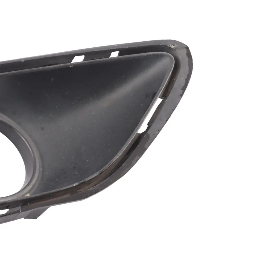 Porsche Cayenne 92A Front Fog Light Trim Cover Surroung Right O/S - SKU 7P5807824 - Part number 7P5807824