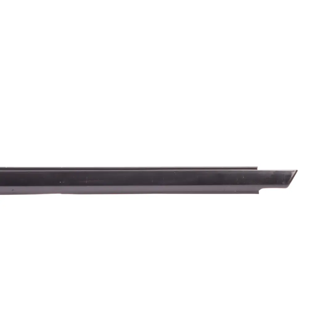 Porsche Cayenne 92A Baguette Garniture Vitre Porte Avant Gauche - SKU 7P5837475H - Numéro de pièce 7P5837475H