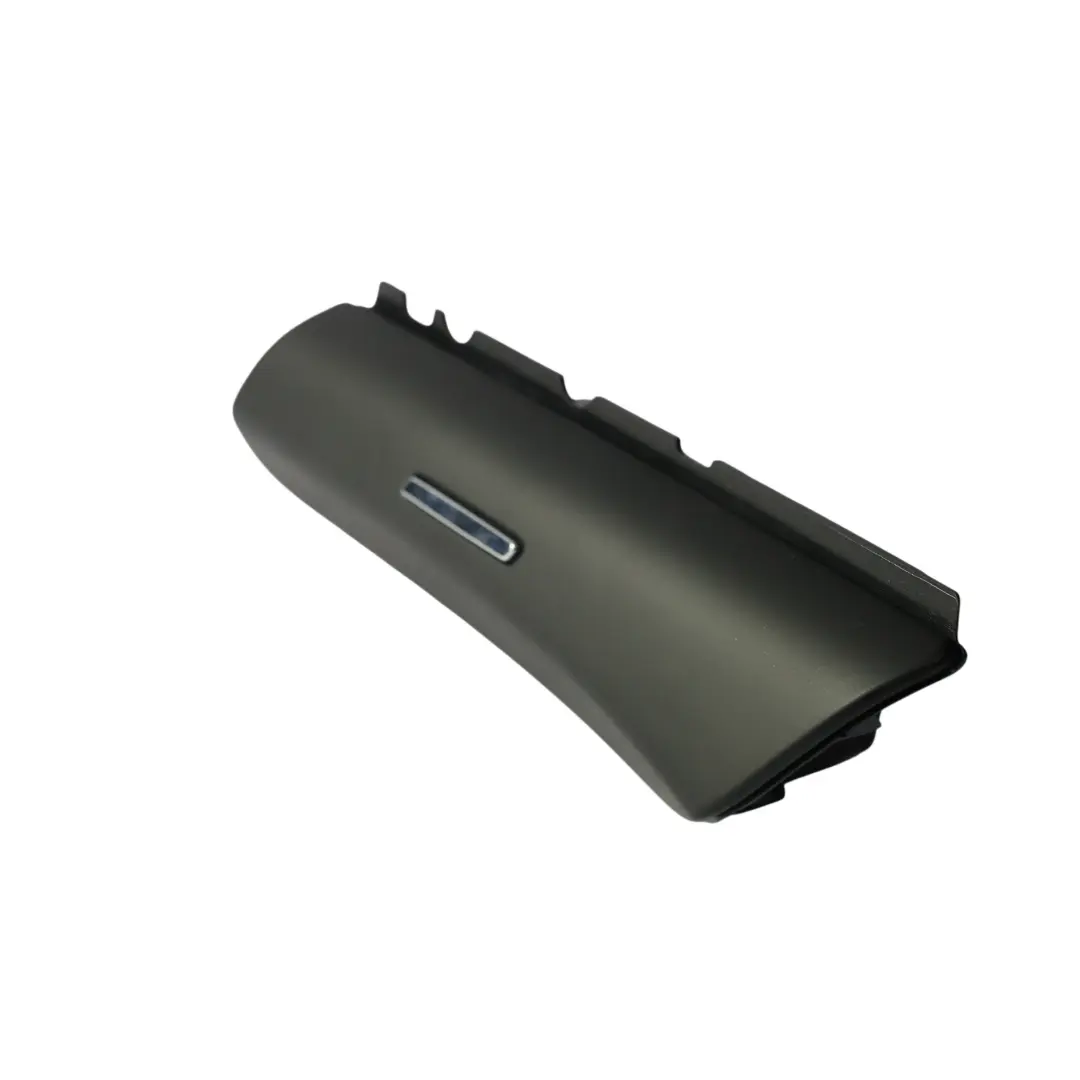 Cache Cendrier Porte Latérale Arrière Gauche Noir pour Porsche Cayenne 92A à propos du numéro de pièce 7P5857951 Porsche Cayenne 92A Cache Cendrier Porte Latérale Arrière Gauche Noir - SKU 7P5857951 - Numéro de pièce 7P5857951