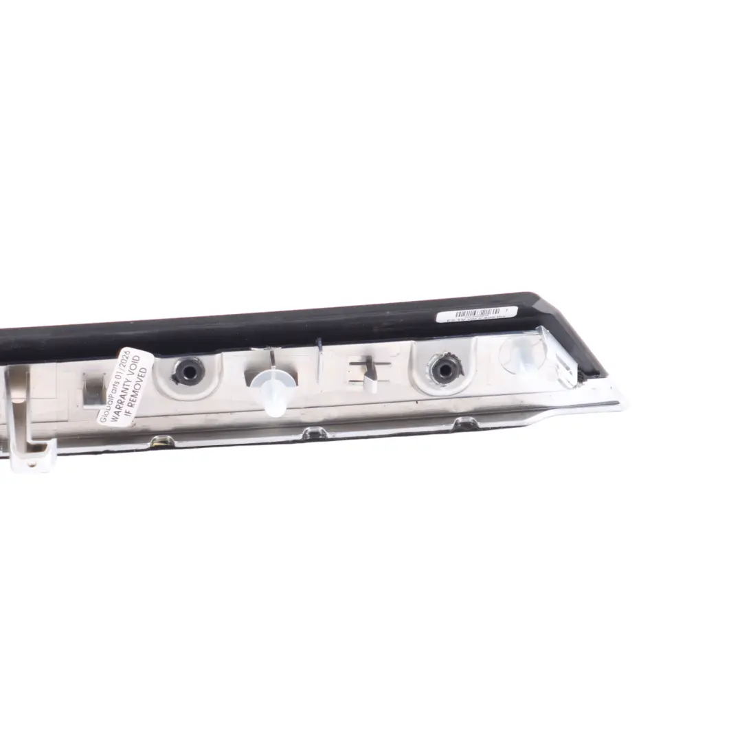 Pannello Porta Modanatura Anteriore Sinistra F per Porsche Cayenne 92A con numero di parte 7P5867409 Porsche Cayenne 92A Pannello Porta Modanatura Anteriore Sinistra F - SKU 7P5867409 - Numero di parte 7P5867409