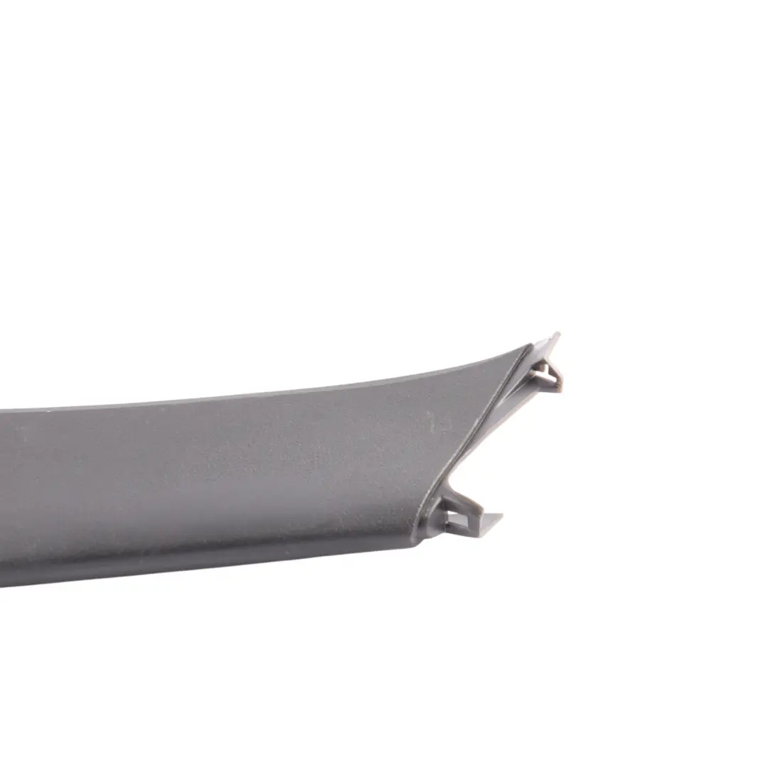 Porsche Cayenne 92A Panel Tapa Maletero Trasero Derecho - SKU 7P5867588A - Número de pieza 7P5867588A