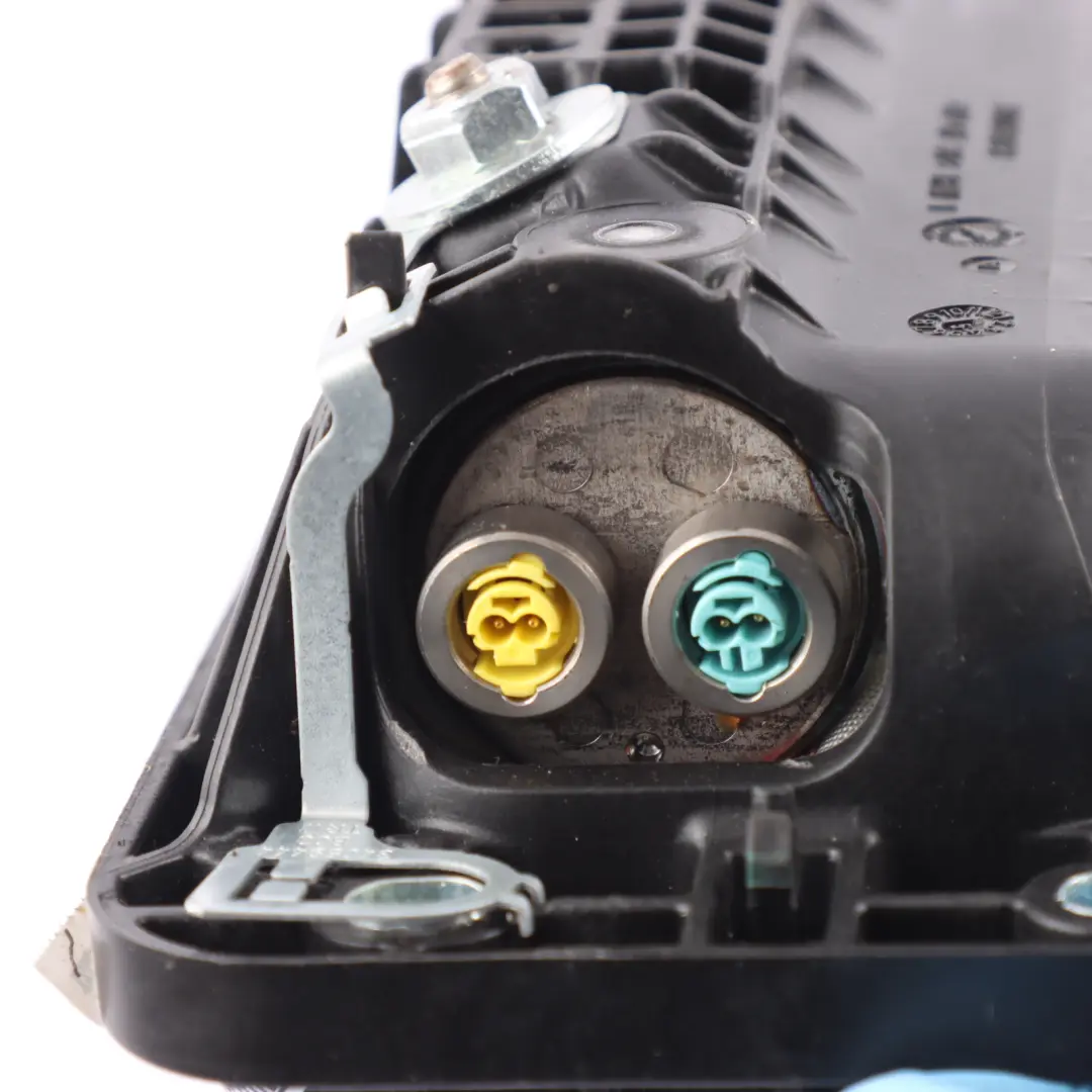 Front Dashboard Air Module Unit Passenger Side to Porsche Cayenne 92A with Part number 7P5880204 Porsche Cayenne 92A Front Dashboard Air Module Unit Passenger Side - SKU 7P5880204 - Part number 7P5880204