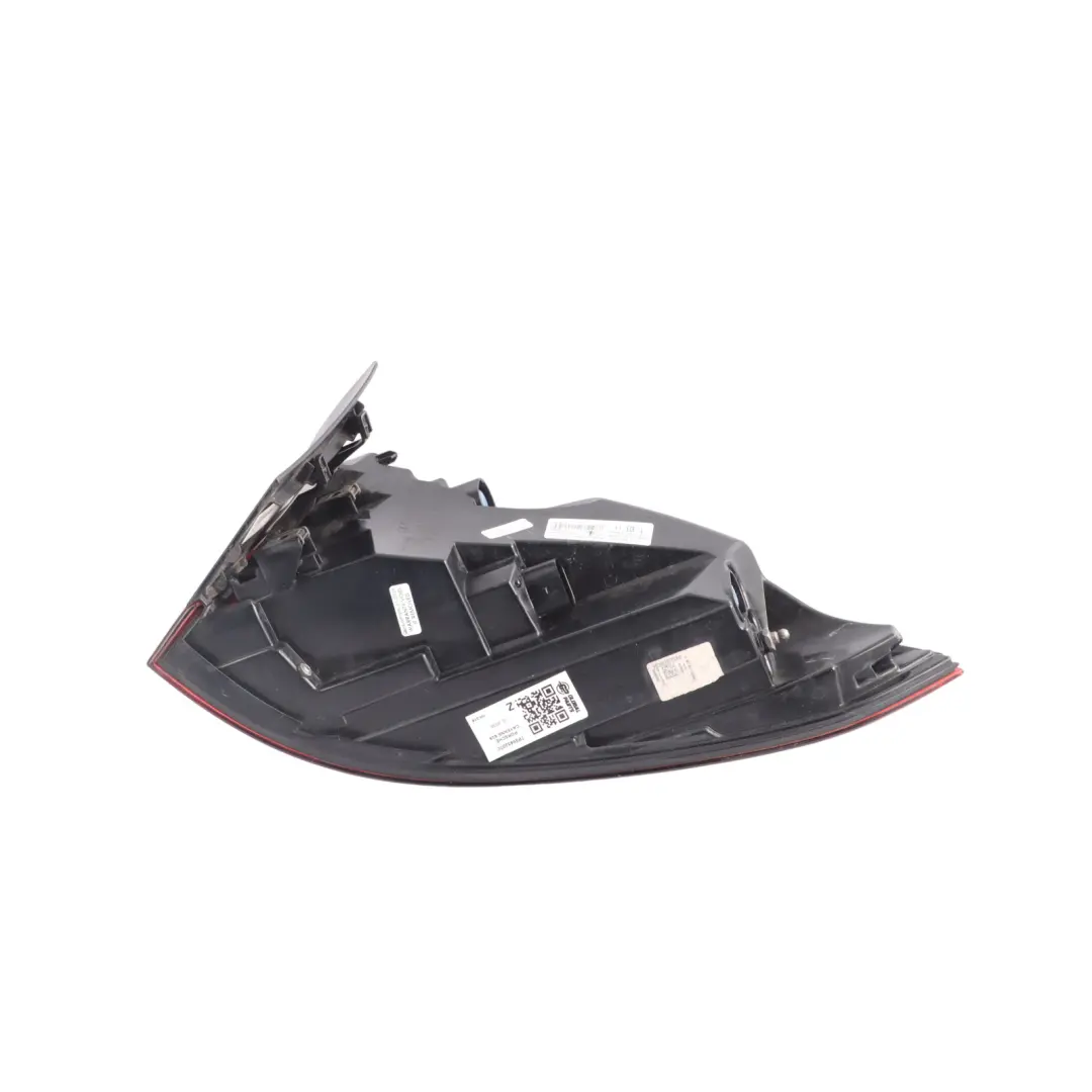 Porsche Cayenne 92A Tail Light Lamp Panel Outer Rear Left N/S - SKU 7P5945207C - Part number 7P5945207C