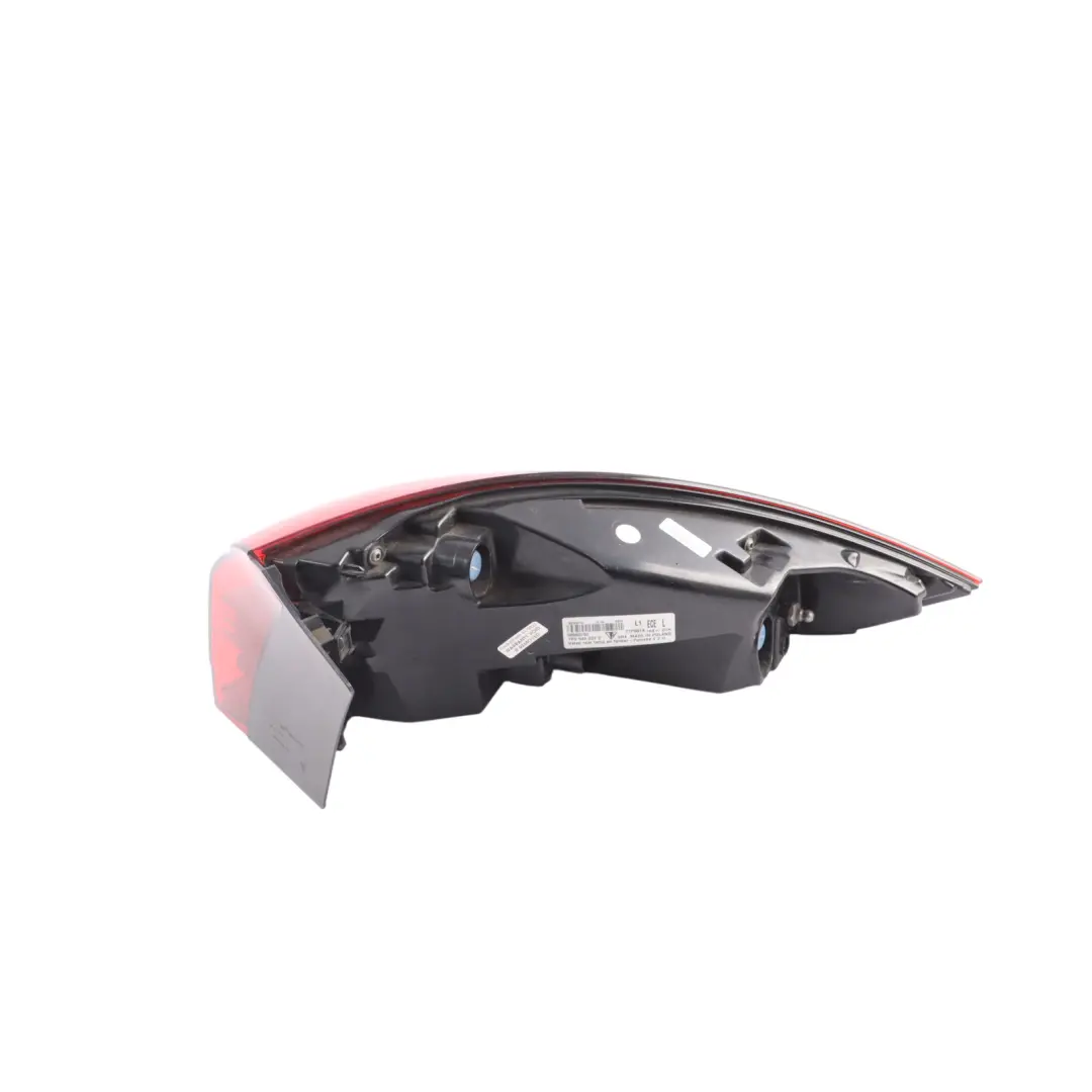 Porsche Cayenne 92A Tail Light Lamp Panel Outer Rear Left N/S - SKU 7P5945207C - Part number 7P5945207C