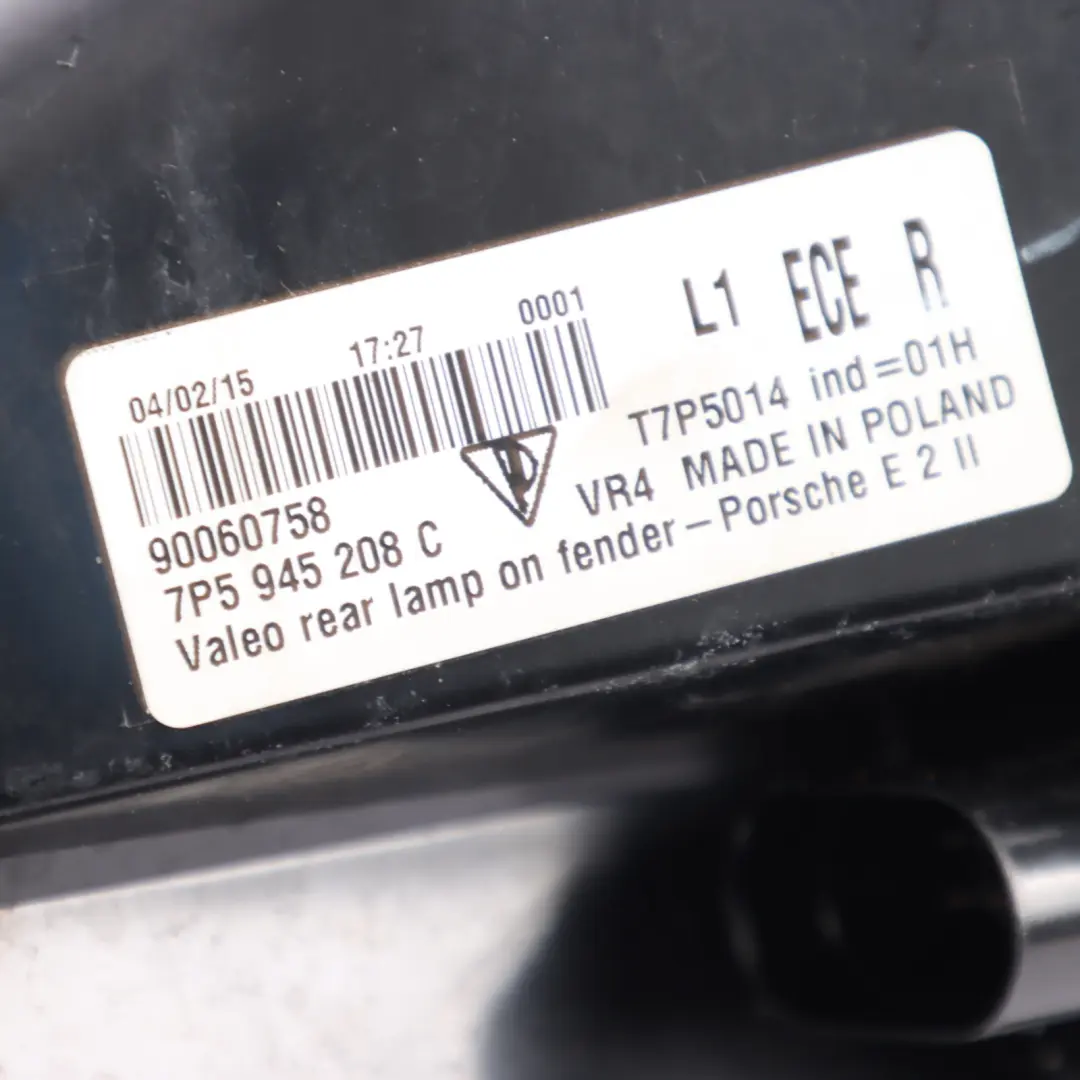 Tail Light Lamp Panel Outer Rear Right O/S to Porsche Cayenne 92A with Part number 7P5945208C Porsche Cayenne 92A Tail Light Lamp Panel Outer Rear Right O/S - SKU 7P5945208C - Part number 7P5945208C