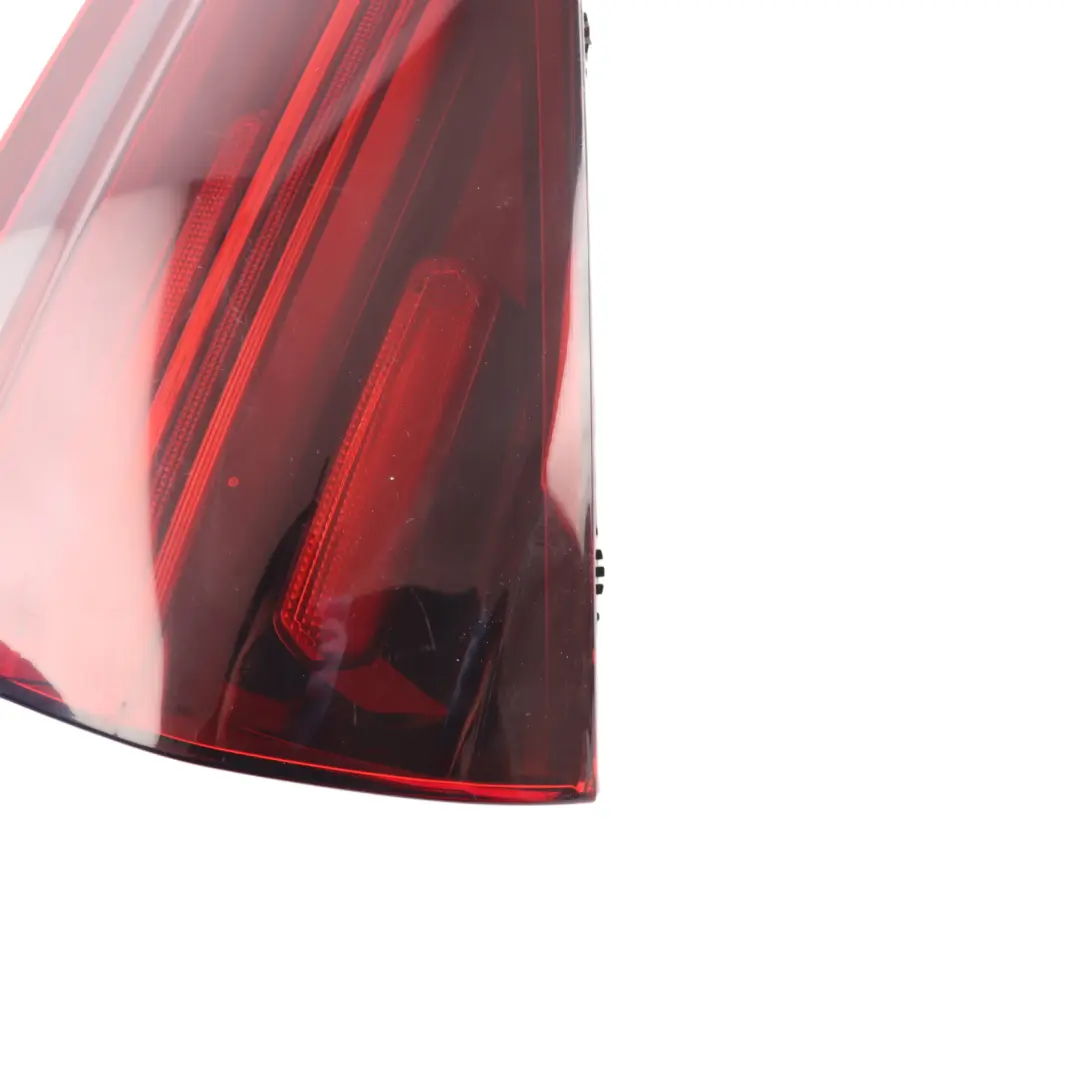 Tail Light Lamp Panel Inner Rear Right O/S to Porsche Cayenne 92A with Part number 7P5945308B Porsche Cayenne 92A Tail Light Lamp Panel Inner Rear Right O/S - SKU 7P5945308B - Part number 7P5945308B