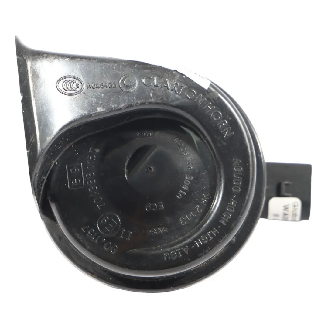 Horn Sound Signal Fanfare Alarm High Tone Siren to Porsche Cayenne 92A with Part number 7P5951184E Porsche Cayenne 92A Horn Sound Signal Fanfare Alarm High Tone Siren - SKU 7P5951184E - Part number 7P5951184E