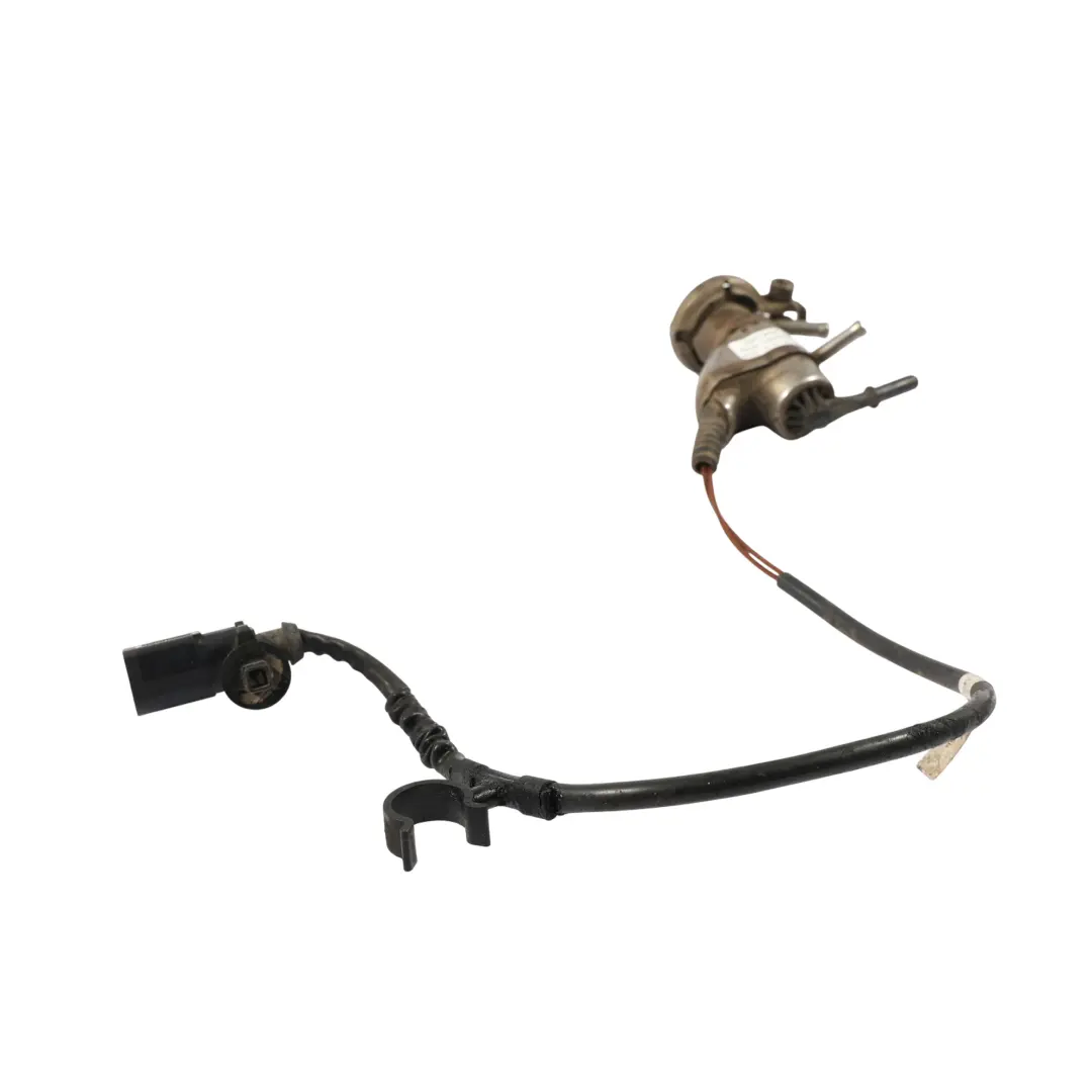 Injecteur Adblue 3.0 TDI Diesel pour Porsche Cayenne 92A à propos du numéro de pièce 7P6131113C Porsche Cayenne 92A Injecteur Adblue 3.0 TDI Diesel - SKU 7P6131113C - Numéro de pièce 7P6131113C