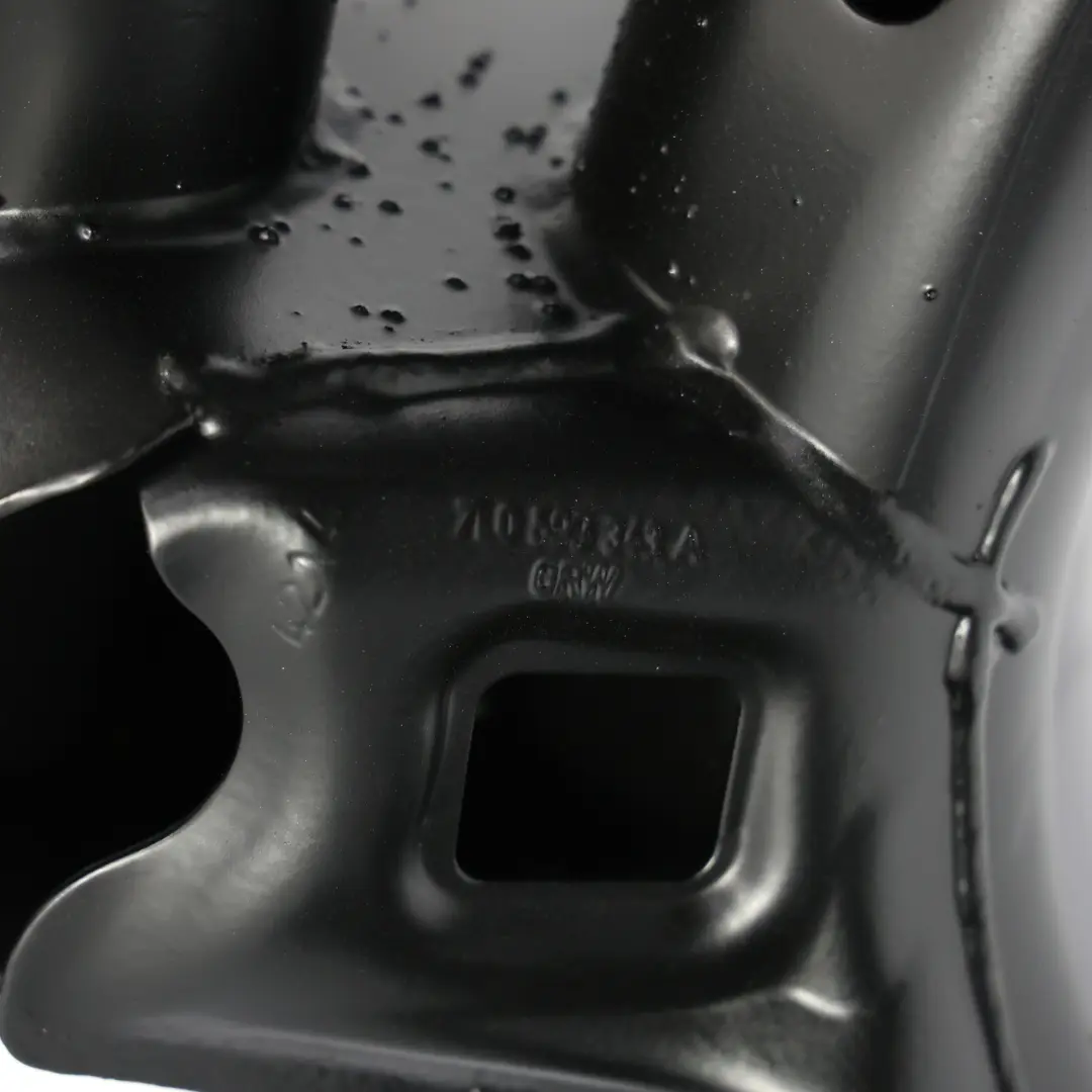 VW Touareg 7P Supporto Del Telaio Culla Sospensione Assale Posteriore - SKU 7P6599030D - Numero di parte 7P6599030D