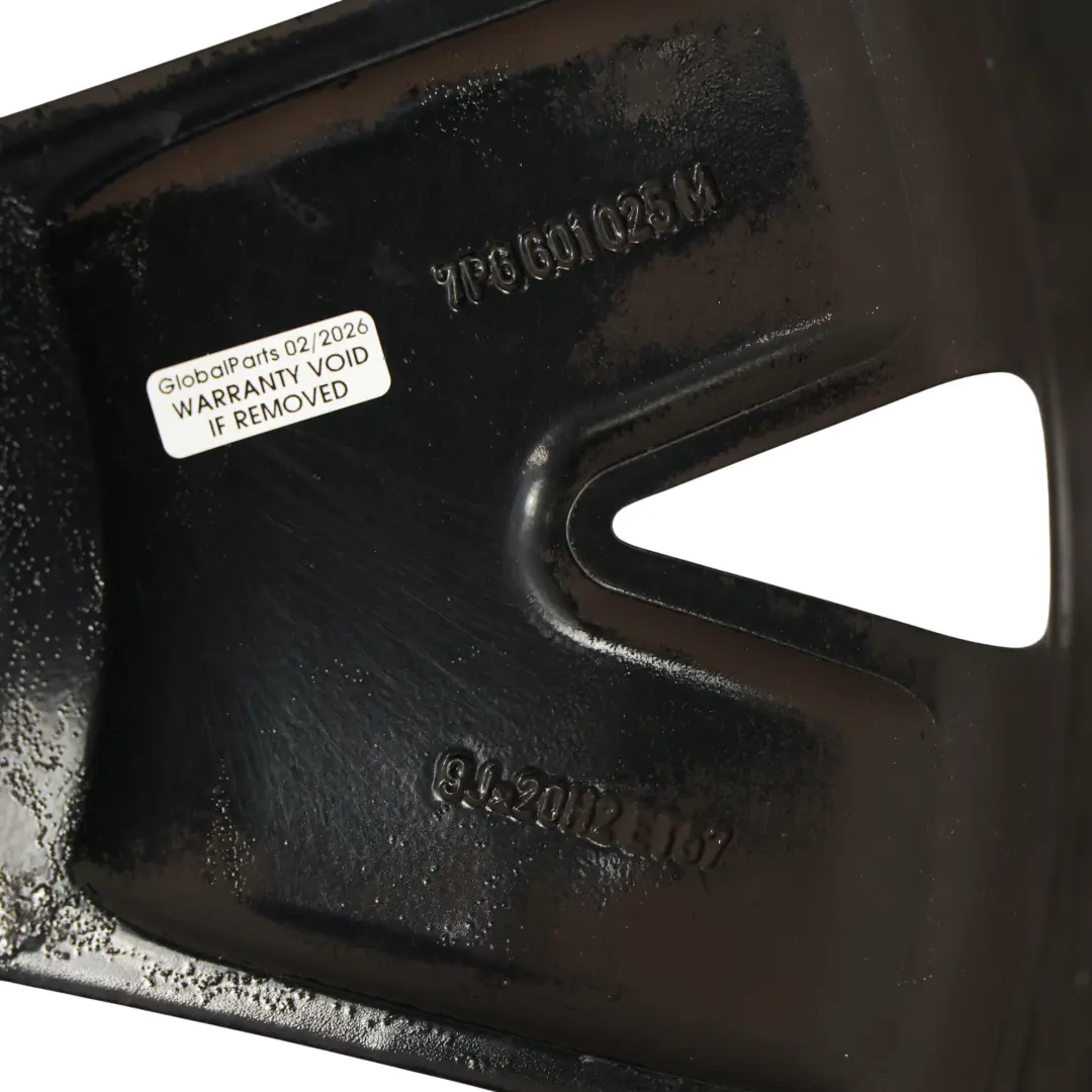 7P Srebrna Felga Aluminiowa 20" 9J ET:57 do Volkswagen Touareg o numerze 7P6601025M Volkswagen Touareg 7P Srebrna Felga Aluminiowa 20" 9J ET:57 - SKU 7P6601025M-1 - Numer Części 7P6601025M