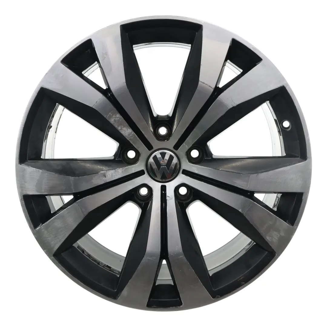 7P Jante En Alliage Argentée 20" 9J ET:57 pour Volkswagen Touareg à propos du numéro de pièce 7P6601025M Volkswagen Touareg 7P Jante En Alliage Argentée 20" 9J ET:57 - SKU 7P6601025M-2 - Numéro de pièce 7P6601025M