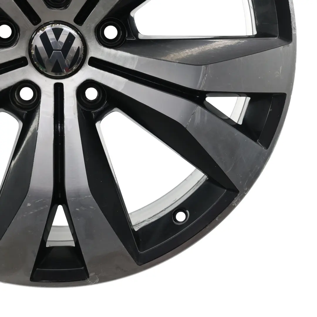 7P Silver Wheel Alloy Rim 20" 9J ET:57 to Volkswagen Touareg with Part number 7P6601025M Volkswagen Touareg 7P Silver Wheel Alloy Rim 20" 9J ET:57 - SKU 7P6601025M-3 - Part number 7P6601025M