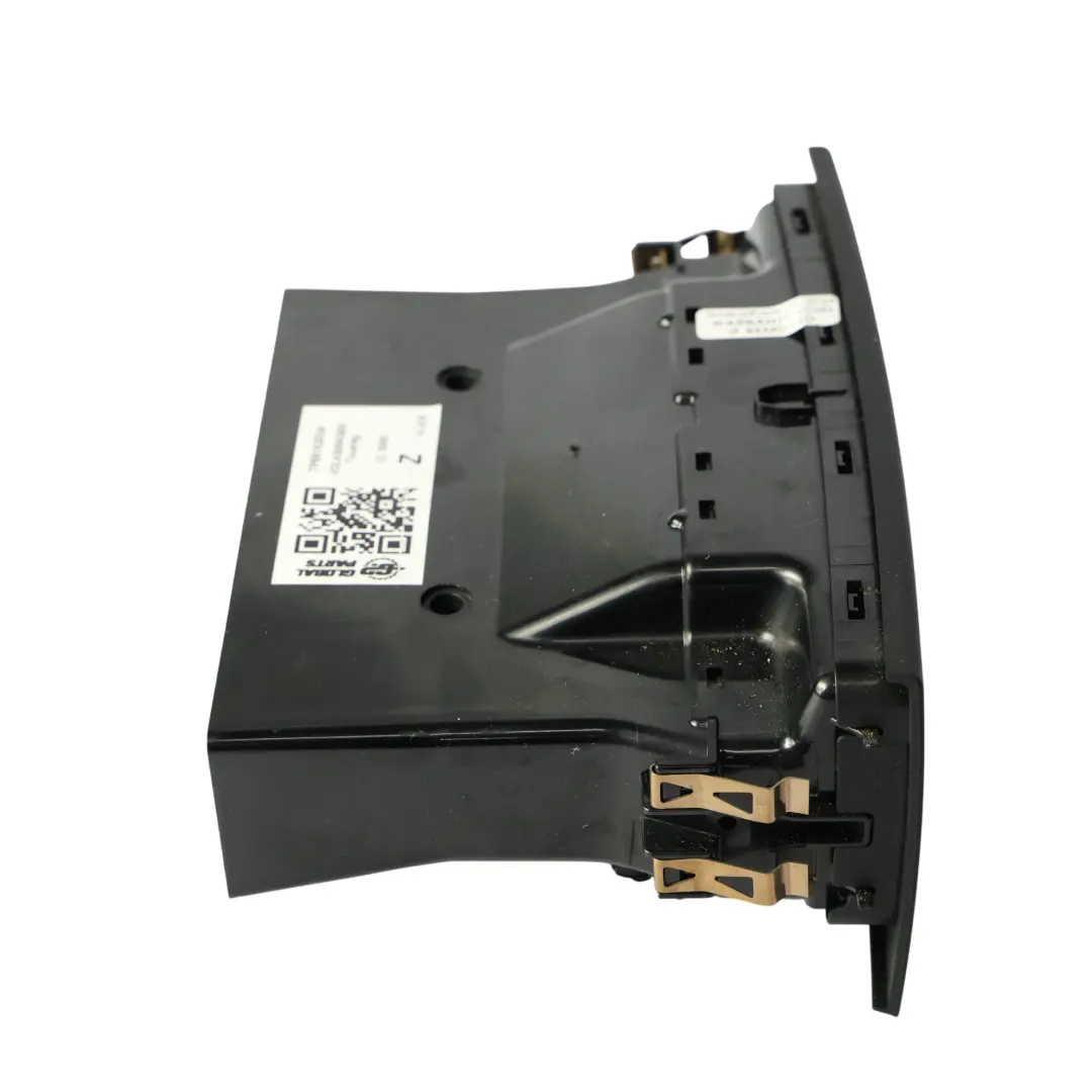 Volkswagen VW Touareg 7P Panneau Ventilation Console Centrale Arrière - SKU 7P6819203A - Numéro de pièce 7P6819203A