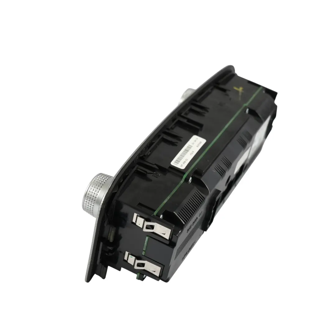 7P Salpicadero Calentador A/C Climatizador Panel para VW Touareg con número de pieza 7P6907040CD VW Touareg 7P Salpicadero Calentador A/C Climatizador Panel - SKU 7P6907040CD - Número de pieza 7P6907040CD