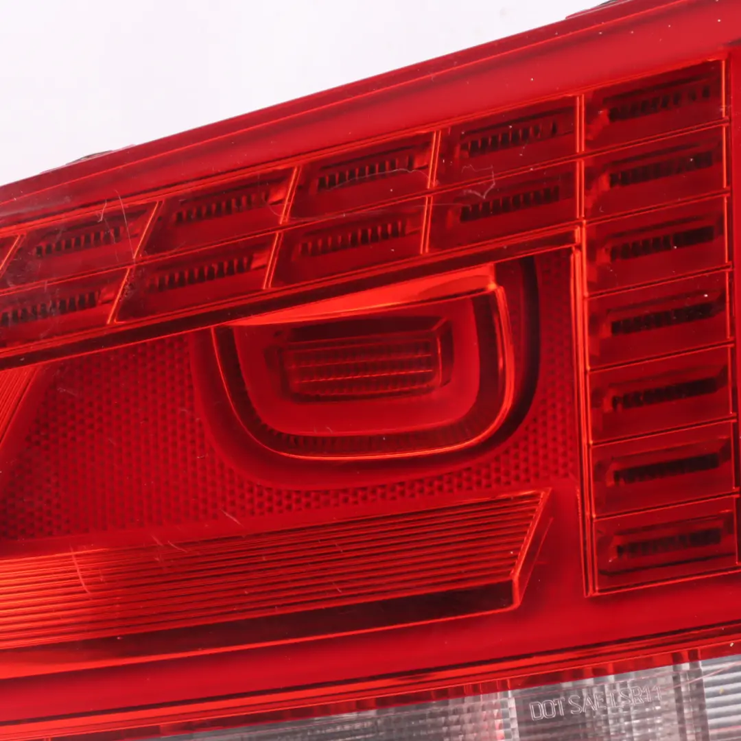 Volkswagen Touareg 7P Rear Tail Led Back Light Right O/S - SKU 7P6945308 - Part number 7P6945308