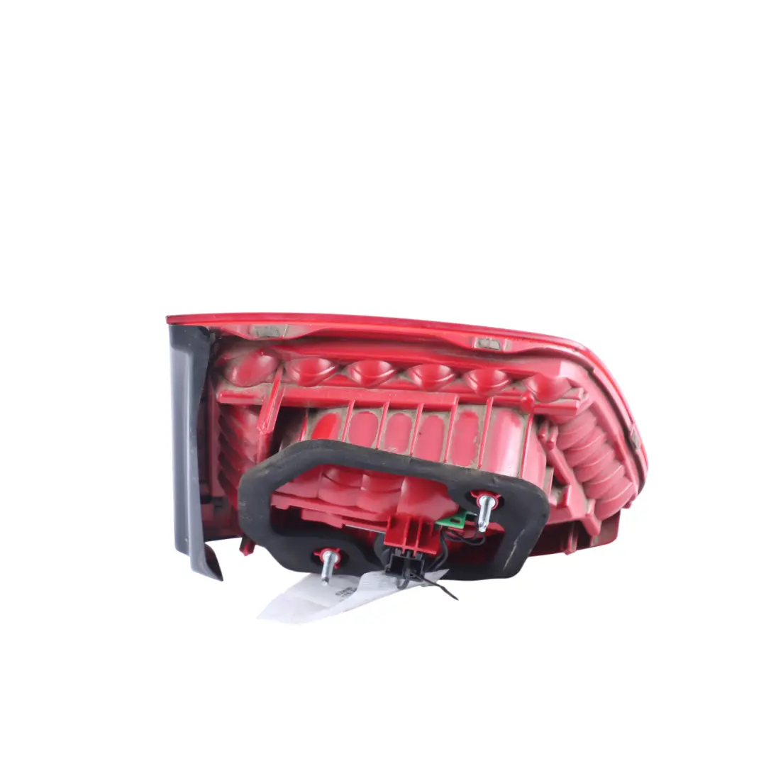 Volkswagen Touareg 7P Rear Tail Led Back Light Right O/S - SKU 7P6945308 - Part number 7P6945308