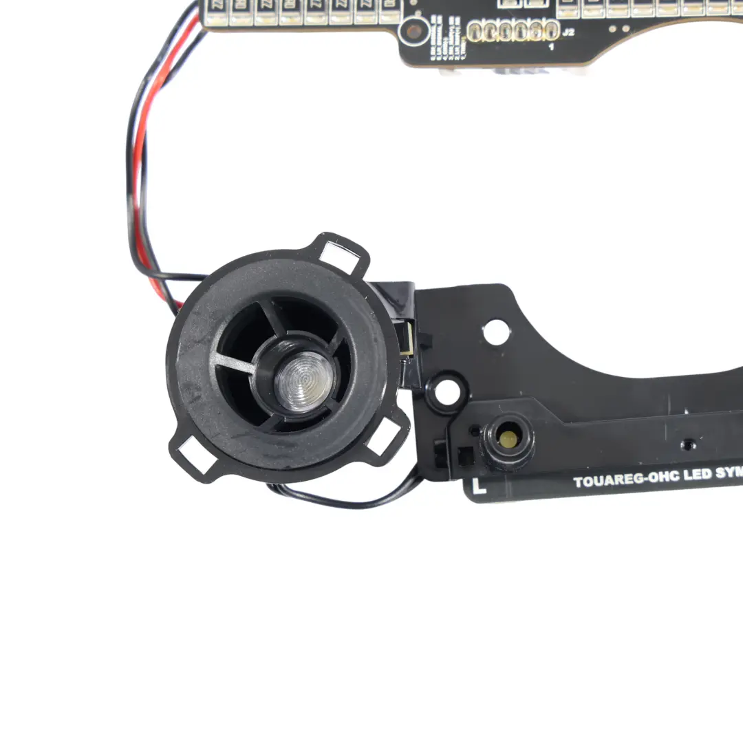 Volkswagen Touareg 7P Module LED D'Éclairage Lecture Pavillon - SKU 7P6947105AF-1 - Numéro de pièce 7P6947105AF