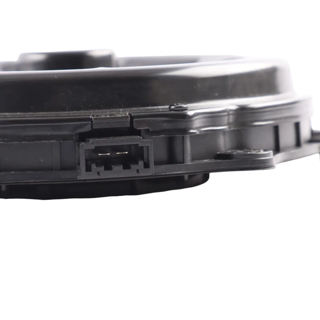 Front Door Bass Loudspeaker Left Right N/O/S to Porsche Cayenne 92A with Part number 7PP035454P Porsche Cayenne 92A Front Door Bass Loudspeaker Left Right N/O/S - SKU 7PP035454P - Part number 7PP035454P