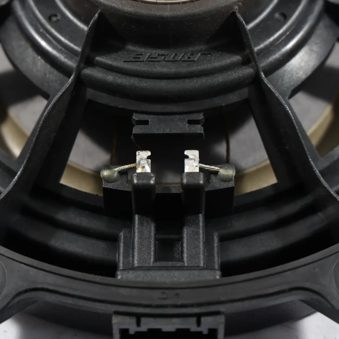 Altavoz Trasero Izquierdo Derecho para Porsche Macan S 95B con número de pieza 7PP035710C Porsche Macan S 95B Altavoz Trasero Izquierdo Derecho - SKU 7PP035710C - Número de pieza 7PP035710C