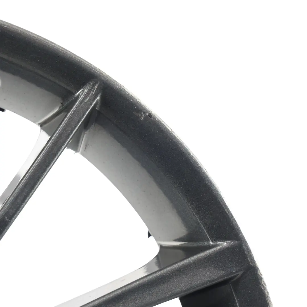 Cerchio lega anteriore grigio 18" 8J ET:34 M Spider Spoke 193 per BMW E90 E91 E92 con numero di parte 8036933 BMW E90 E91 E92 Cerchio lega anteriore grigio 18" 8J ET:34 M Spider Spoke 193 - SKU 8036933-11 - Numero di parte 8036933