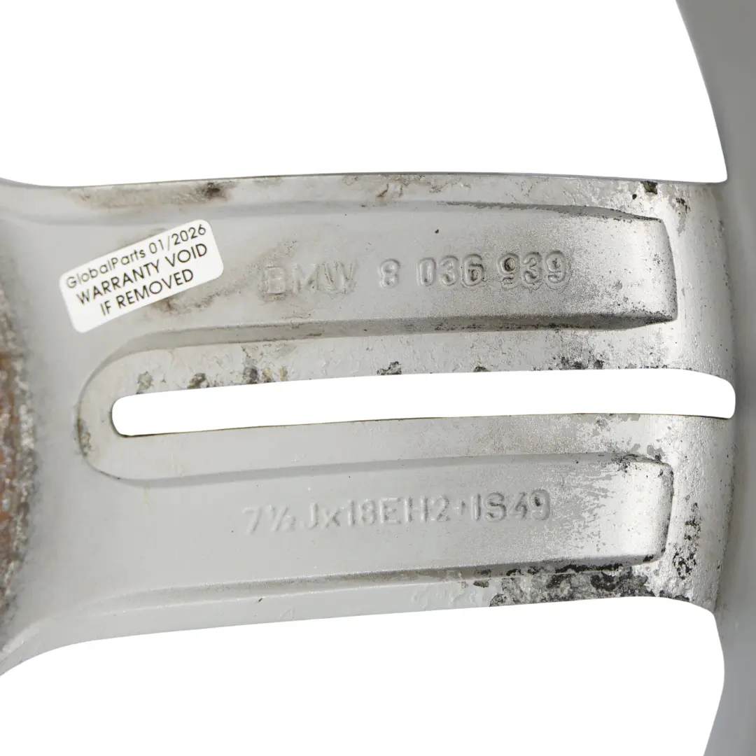  Llanta De aleacion delanteraBMW E81 E87 18" 7,5J M doble radio 208 - SKU 8036939-1 - Número de pieza 8036939